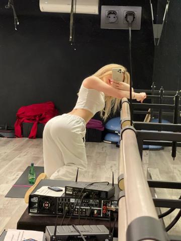 Моника фото 5